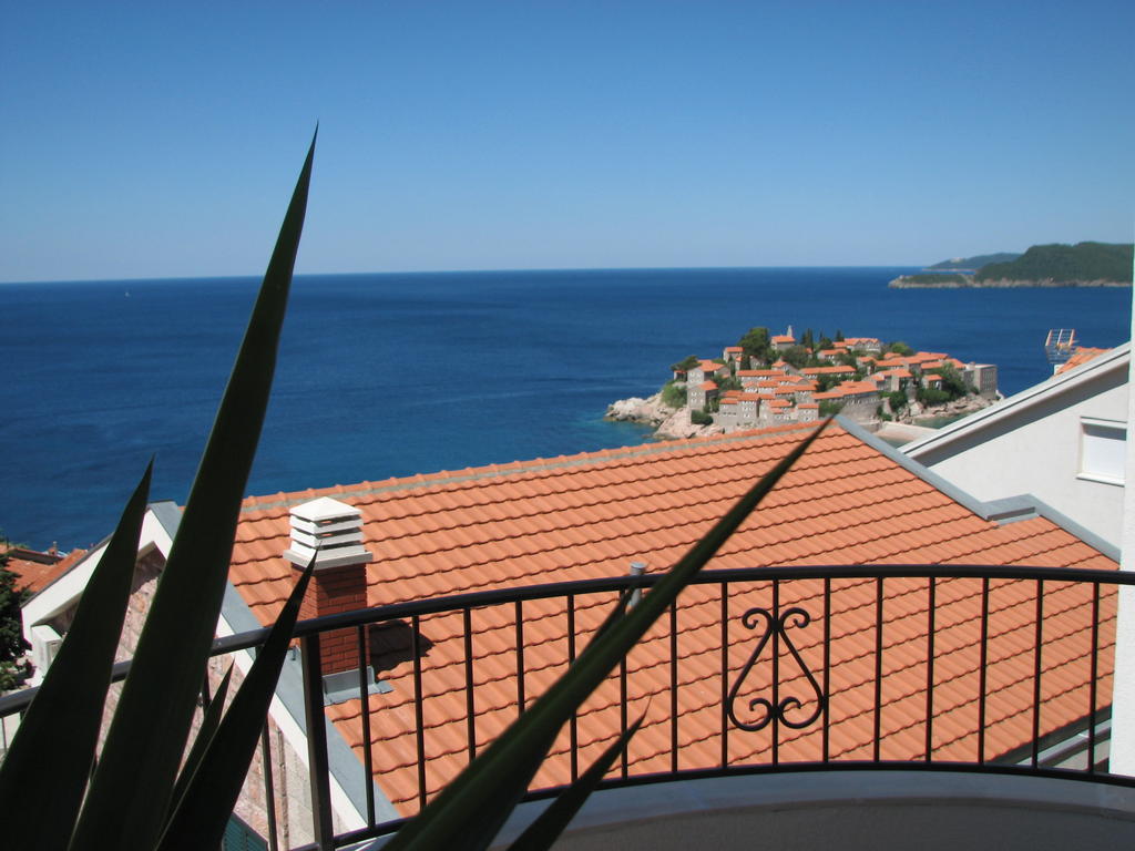 Apartments Leut Sveti Stefan Kamer foto